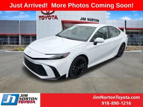 Photos of 2025 Toyota Camry SE for sale in Tulsa, OK at Jim Norton Toyota