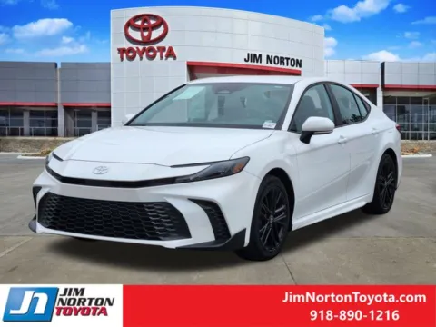 Another view of 2025 Toyota Camry SE for sale in Tulsa, OK at Jim Norton Toyota