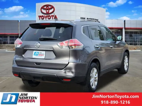 More photos of 2016 Nissan Rogue SV at Jim Norton Toyota, OK