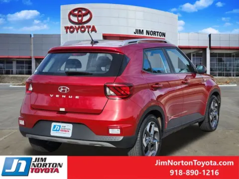More photos of 2025 Hyundai Venue SEL at Jim Norton Toyota, OK
