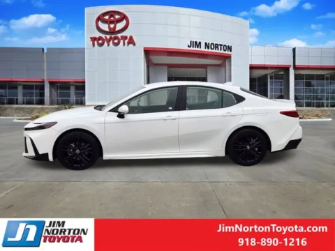 More photos of 2025 Toyota Camry SE at Jim Norton Toyota, OK