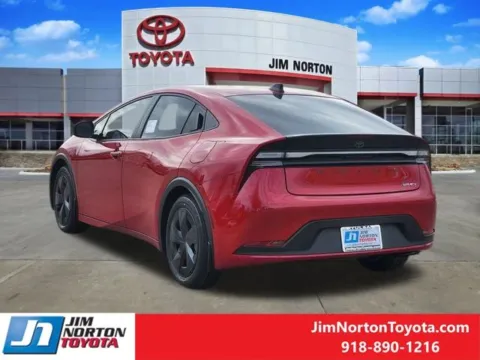 More photos of 2026 Toyota Prius Plug-In Hybrid SE at Jim Norton Toyota, OK