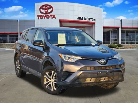 Gray 2018 Toyota RAV4 LE for sale in Tulsa, OK