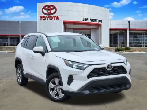 White 2024 Toyota RAV4 XLE for sale in Tulsa, OK