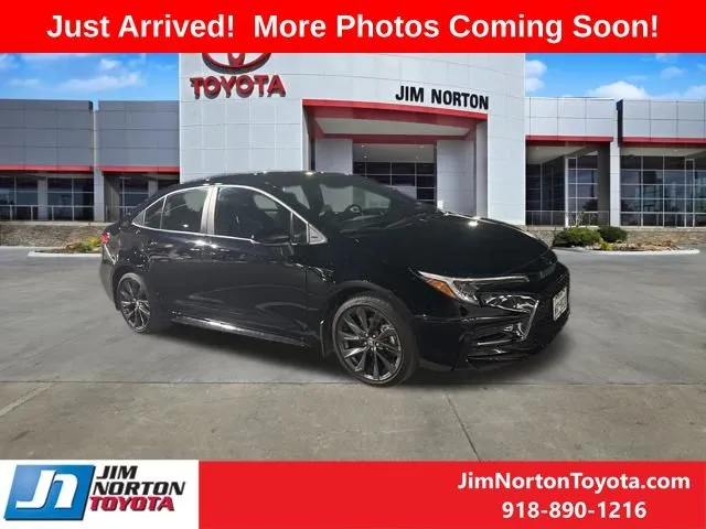 Black 2025 Toyota Corolla SE for sale in Tulsa, OK