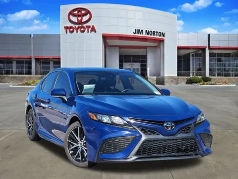 Blue 2024 Toyota Camry SE for sale in Tulsa, OK