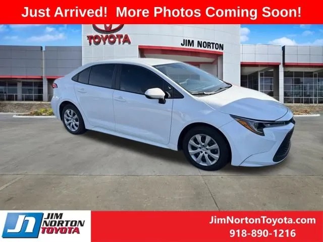 White 2022 Toyota Corolla LE for sale in Tulsa, OK