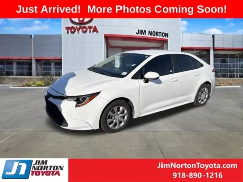 Photos of 2022 Toyota Corolla LE for sale in Tulsa, OK at Jim Norton Toyota
