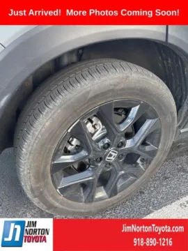 More photos of 2025 Honda HR-V Sport at Jim Norton Toyota, OK
