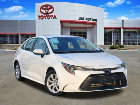 White 2024 Toyota Corolla LE for sale in Tulsa, OK