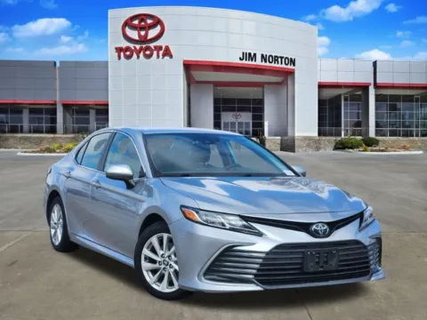 Silver 2024 Toyota Camry LE for sale in Tulsa, OK
