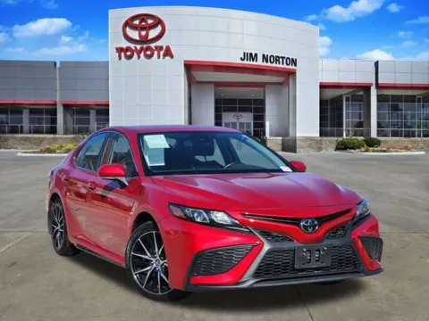 Red 2024 Toyota Camry SE for sale in Tulsa, OK