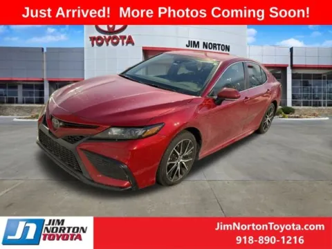 Photos of 2024 Toyota Camry SE for sale in Tulsa, OK at Jim Norton Toyota