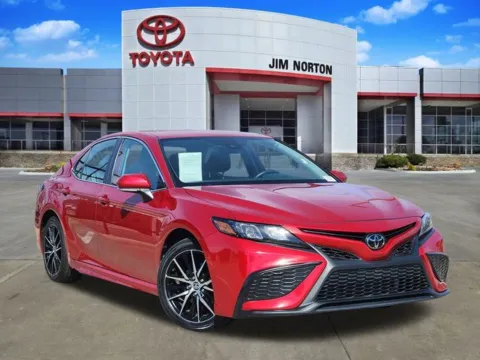 Red 2024 Toyota Camry SE for sale in Tulsa, OK