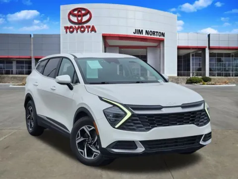 White 2024 Kia Sportage LX for sale in Tulsa, OK