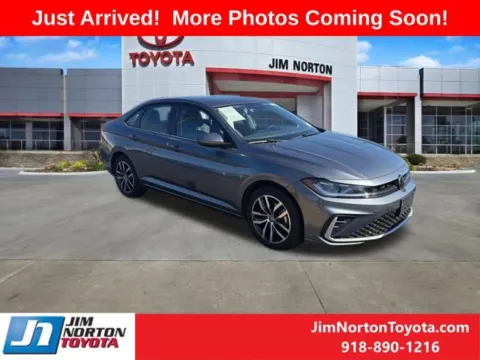 Gray 2025 Volkswagen Jetta 1.5T SE for sale in Tulsa, OK