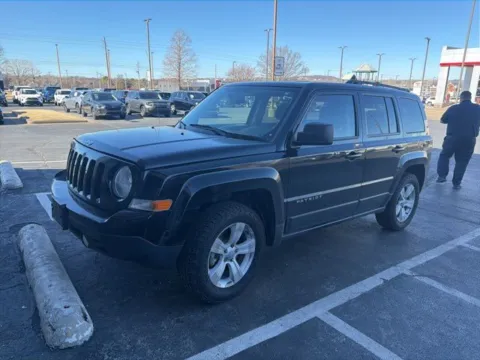 Black 2014 Jeep Patriot Latitude for sale in Tulsa, OK