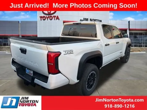 More photos of 2025 Toyota Tacoma SR5 at Jim Norton Toyota, OK