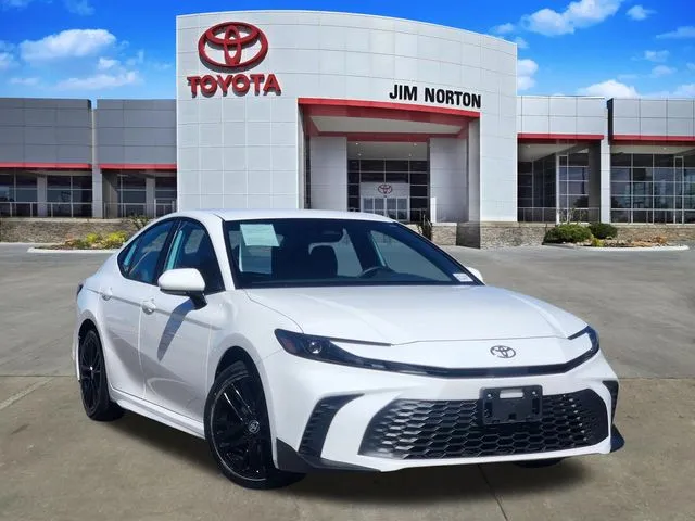 White 2025 Toyota Camry SE for sale in Tulsa, OK