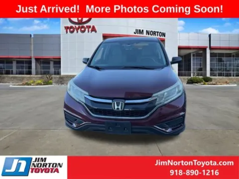 Photos of 2016 Honda CR-V SE for sale in Tulsa, OK at Jim Norton Toyota