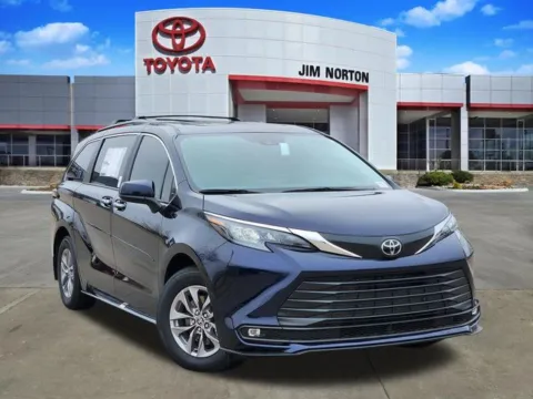 Black 2026 Toyota Sienna XLE for sale in Tulsa, OK