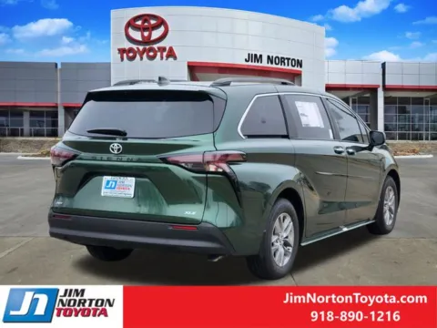 Another view of 2026 Toyota Sienna XLE for sale in Tulsa, OK at Jim Norton Toyota