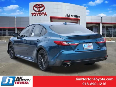 More photos of 2026 Toyota Camry SE at Jim Norton Toyota, OK