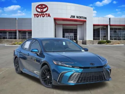 Black 2026 Toyota Camry SE for sale in Tulsa, OK