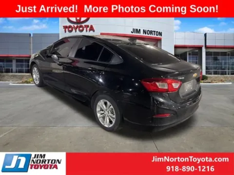 More photos of 2019 Chevrolet Cruze LS at Jim Norton Toyota, OK