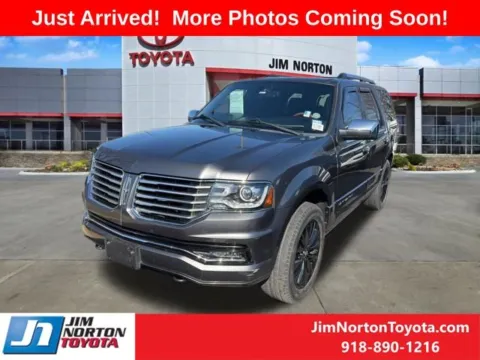 Photos of 2017 Lincoln Navigator Select for sale in Tulsa, OK at Jim Norton Toyota