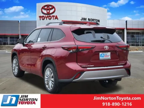 More photos of 2026 Toyota Highlander Hybrid Platinum at Jim Norton Toyota, OK
