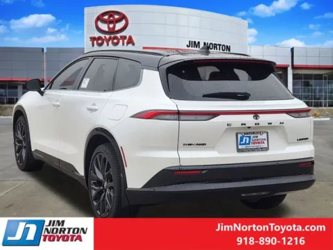 More photos of 2026 Toyota Crown Signia Limited at Jim Norton Toyota, OK