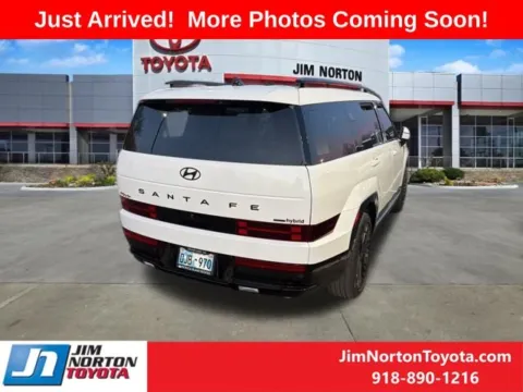 More photos of 2025 Hyundai Santa Fe Hybrid Calligraphy at Jim Norton Toyota, OK