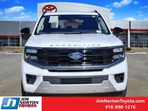 Photos of 2025 Ford Expedition Platinum for sale in Tulsa, OK at Jim Norton Toyota