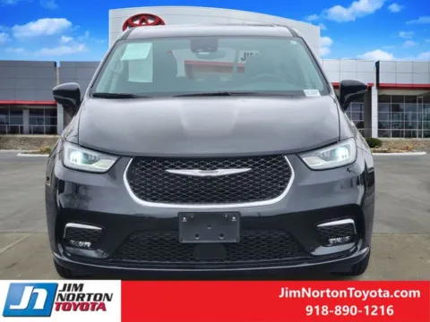 Photos of 2024 Chrysler Pacifica Touring L for sale in Tulsa, OK at Jim Norton Toyota