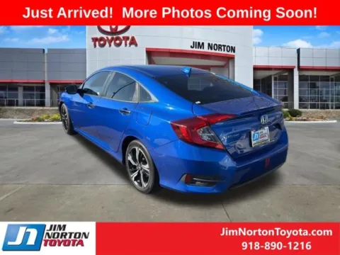 More photos of 2017 Honda Civic Touring at Jim Norton Toyota, OK