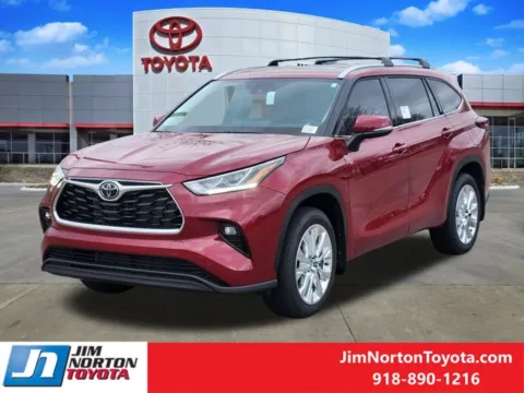 Photos of 2026 Toyota Highlander Limited for sale in Tulsa, OK at Jim Norton Toyota