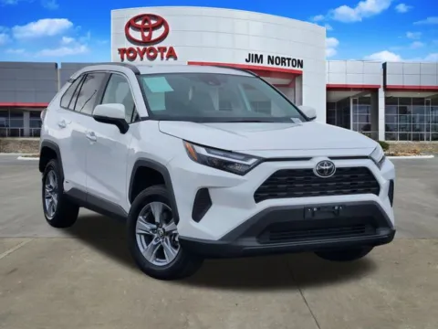 White 2025 Toyota RAV4 Hybrid XLE for sale in Tulsa, OK