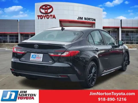 More photos of 2025 Toyota Camry SE at Jim Norton Toyota, OK