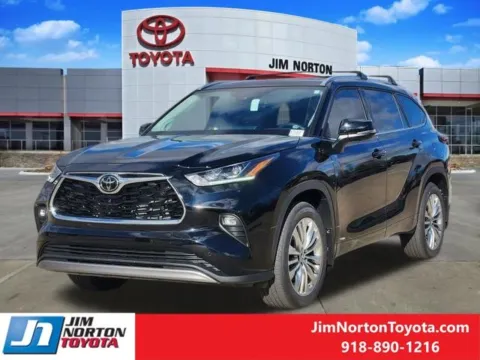 Photos of 2026 Toyota Highlander Hybrid Platinum for sale in Tulsa, OK at Jim Norton Toyota