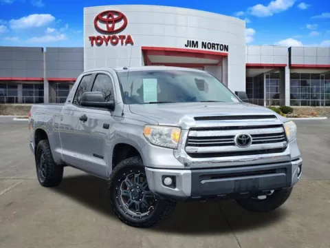 Silver 2016 Toyota Tundra SR5 for sale in Tulsa, OK