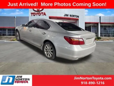 More photos of 2010 Lexus LS 460 at Jim Norton Toyota, OK