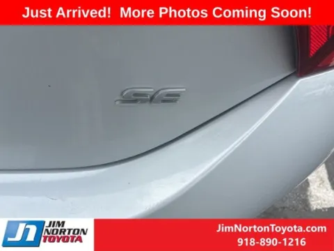 More photos of 2017 Toyota Corolla SE at Jim Norton Toyota, OK