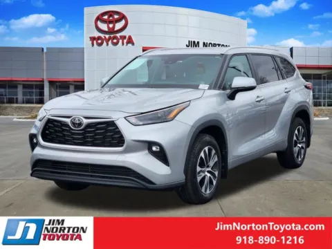 Another view of 2024 Toyota Highlander XLE for sale in Tulsa, OK at Jim Norton Toyota