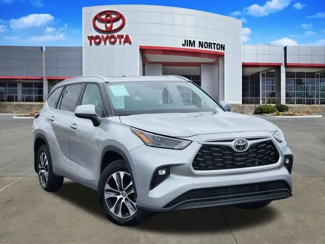 2024 Toyota Highlander XLE for sale in Tulsa, OK