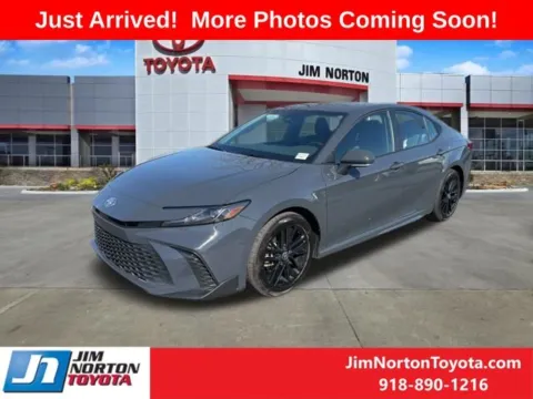 Another view of 2025 Toyota Camry SE for sale in Tulsa, OK at Jim Norton Toyota