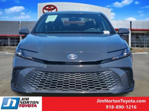 Photos of 2025 Toyota Camry SE for sale in Tulsa, OK at Jim Norton Toyota