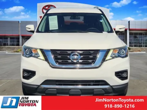 Photos of 2017 Nissan Pathfinder S for sale in Tulsa, OK at Jim Norton Toyota