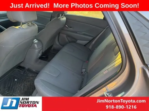 More photos of 2024 Hyundai Elantra SE at Jim Norton Toyota, OK