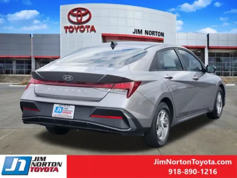 More photos of 2024 Hyundai Elantra SE at Jim Norton Toyota, OK